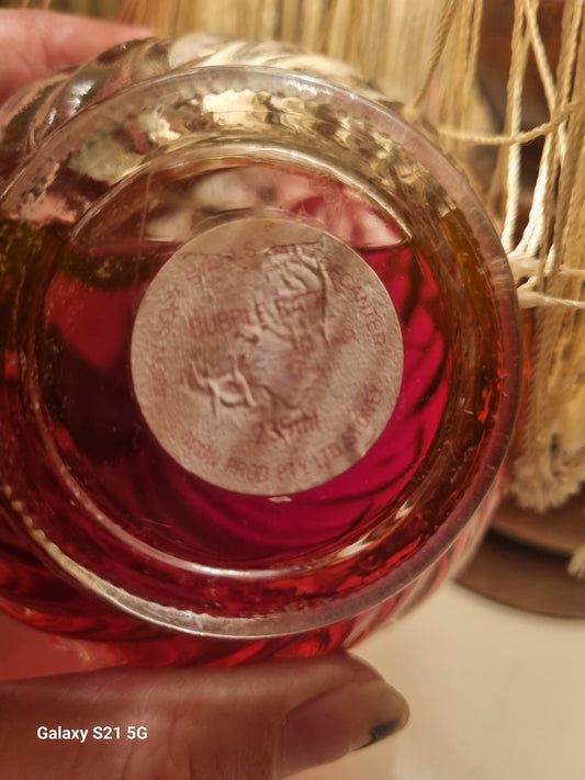Avon bath decanter bottle 285ml Full/Unopened. 1981-82