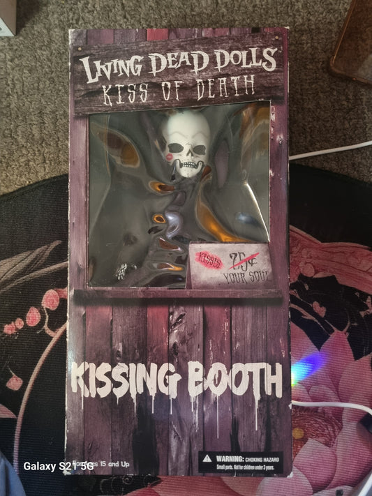 Living Dead Doll Kiss of Death (Kissing Booth) BNIB Never Opened